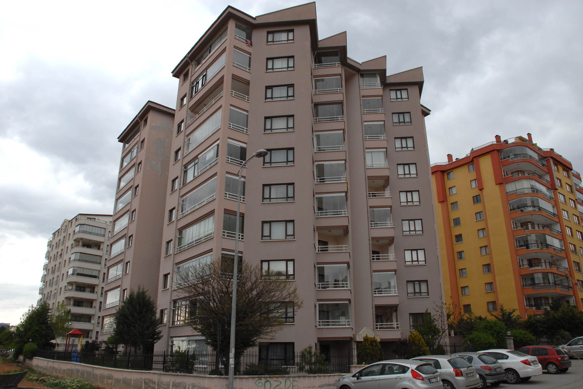 Pembe Konak Apartmanı Çukurambar Ankara