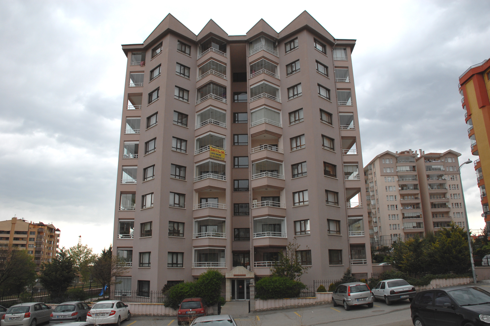 Pembe Konak Apartmanı Çukurambar Ankara