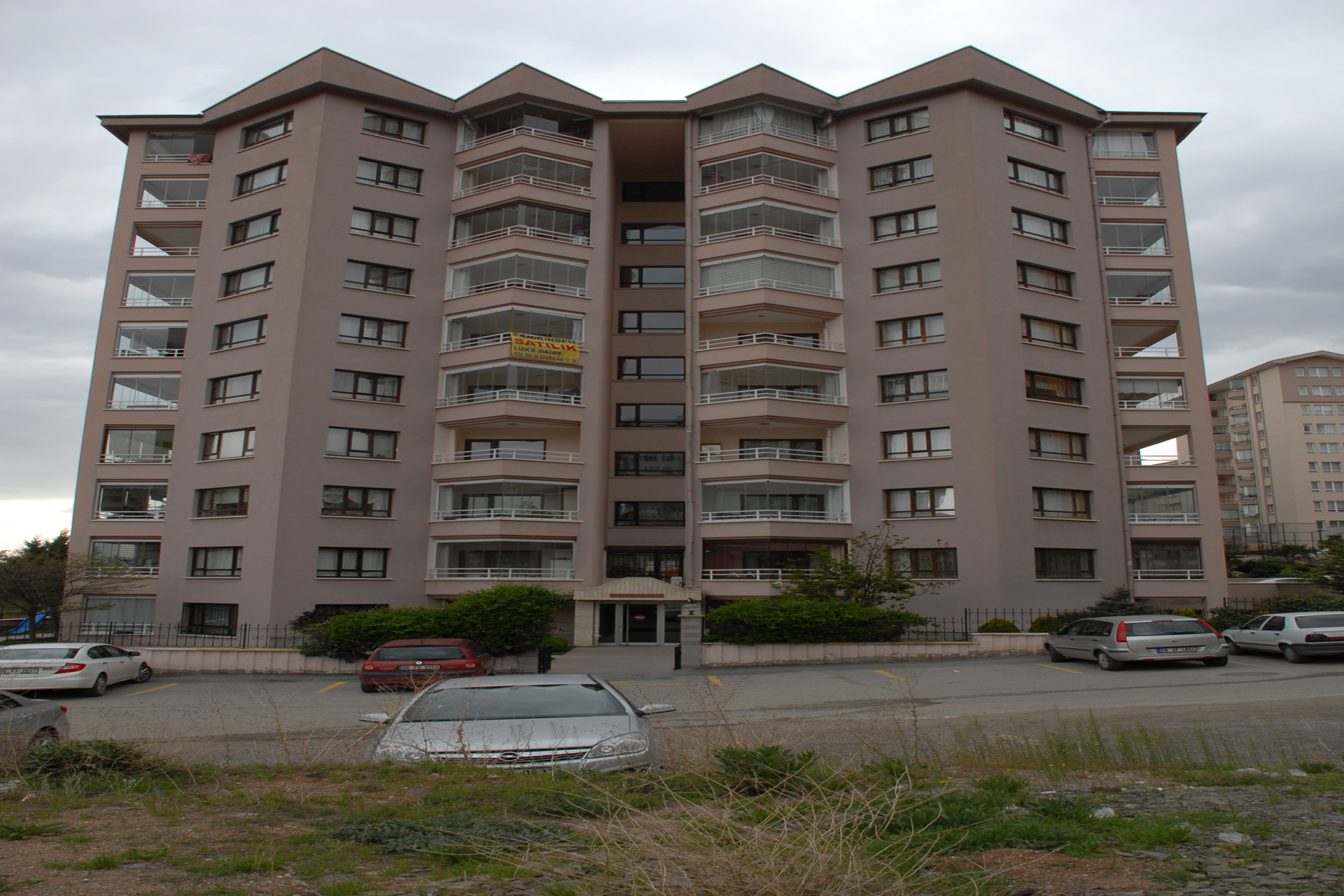 Pembe Konak Apartmanı Çukurambar Ankara